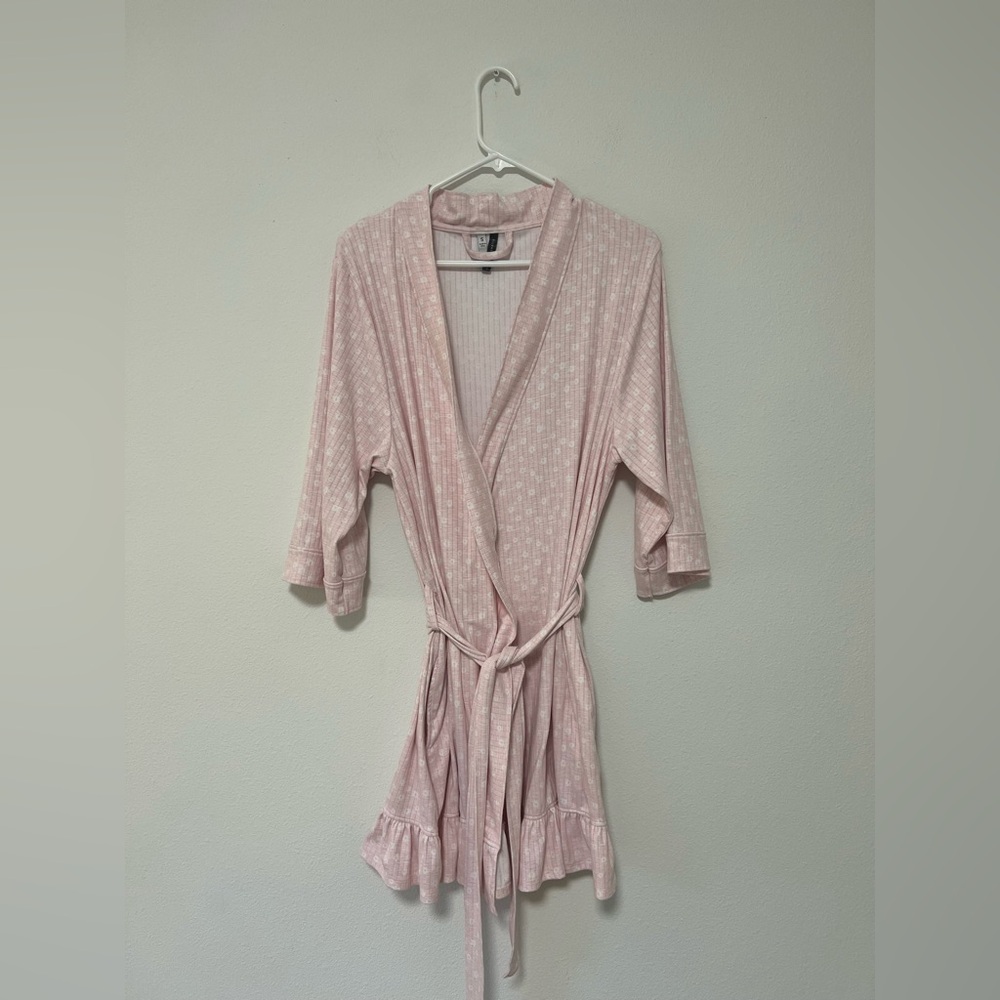Jaclyn Intimates Pink Floral Ruffle Daisy Robe